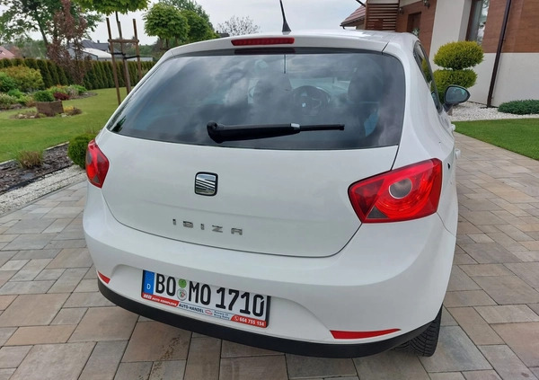 Seat Ibiza cena 18400 przebieg: 187000, rok produkcji 2009 z Wałbrzych małe 781